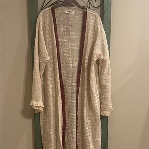 Kathmandu Imports Cream and Burgundy Women's Duster Size Medium NWOT